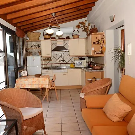 Casa Yaiza Atico * 巴耶格兰雷伊